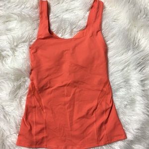 Lululemon Rise and Flow tank